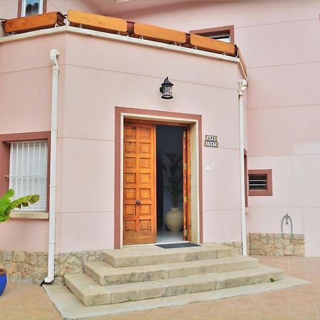 Chalet Villa Los Hipocampos كولرا المظهر الخارجي الصورة